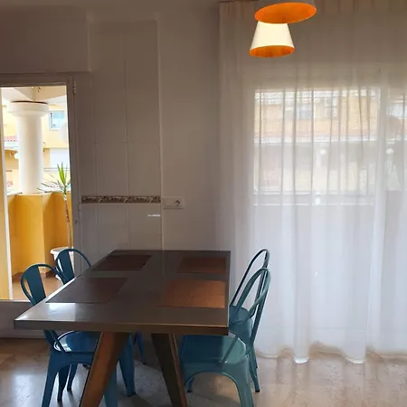 Apartment Apartamento Terraza Soleada, Centro 5 Min A Pie, Dos Playas A 150 Metros *