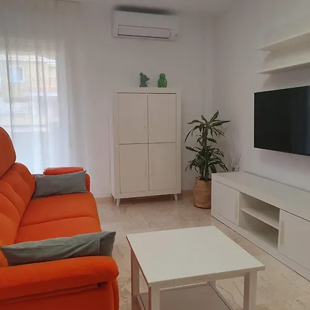 Apartamento Terraza Soleada, Centro 5 Min A Pie, Dos Playas A 150 Metros Apartman Denia